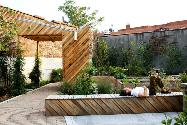 Biophilic Urban Acupuncture: The Importance of Biophilia in Urban Places