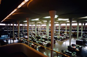 The biomorphic columns of the Johnson Administration Building create a healthy, productive workspace. Copyright Jeff Dean.